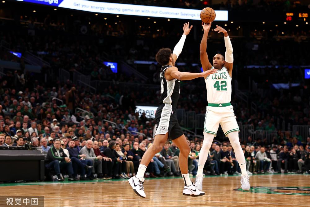 轻球员之一 轻球员之一