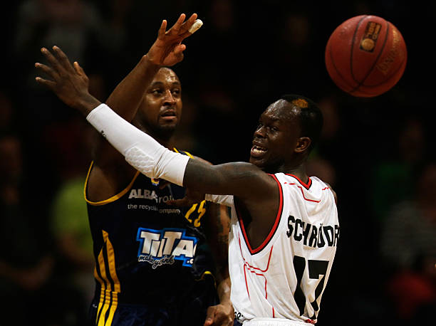 勇士主教练 勇士主教练